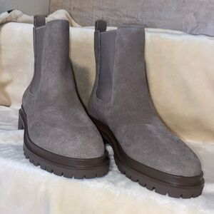 Lauren Ralph Lauren Women's Corinne Ankle Boots Size 8.5